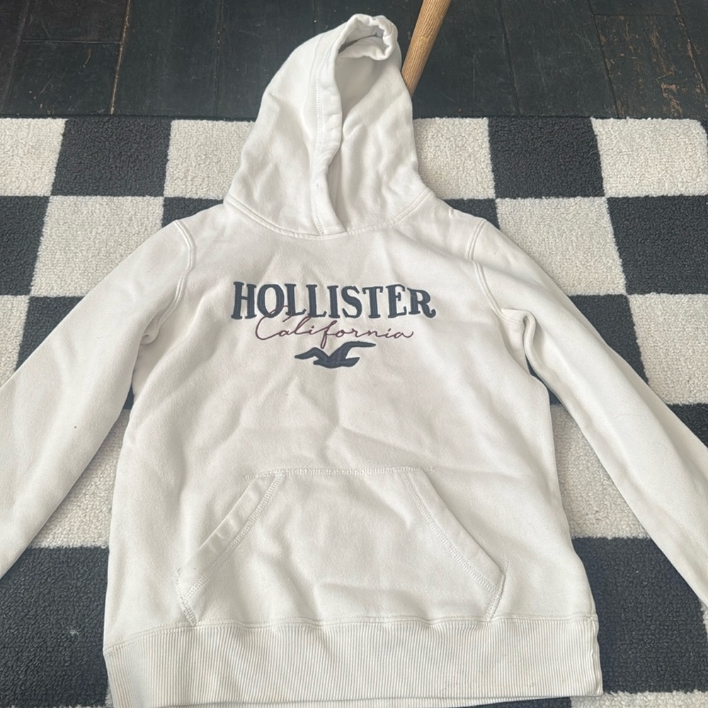 White holster sweatshirt